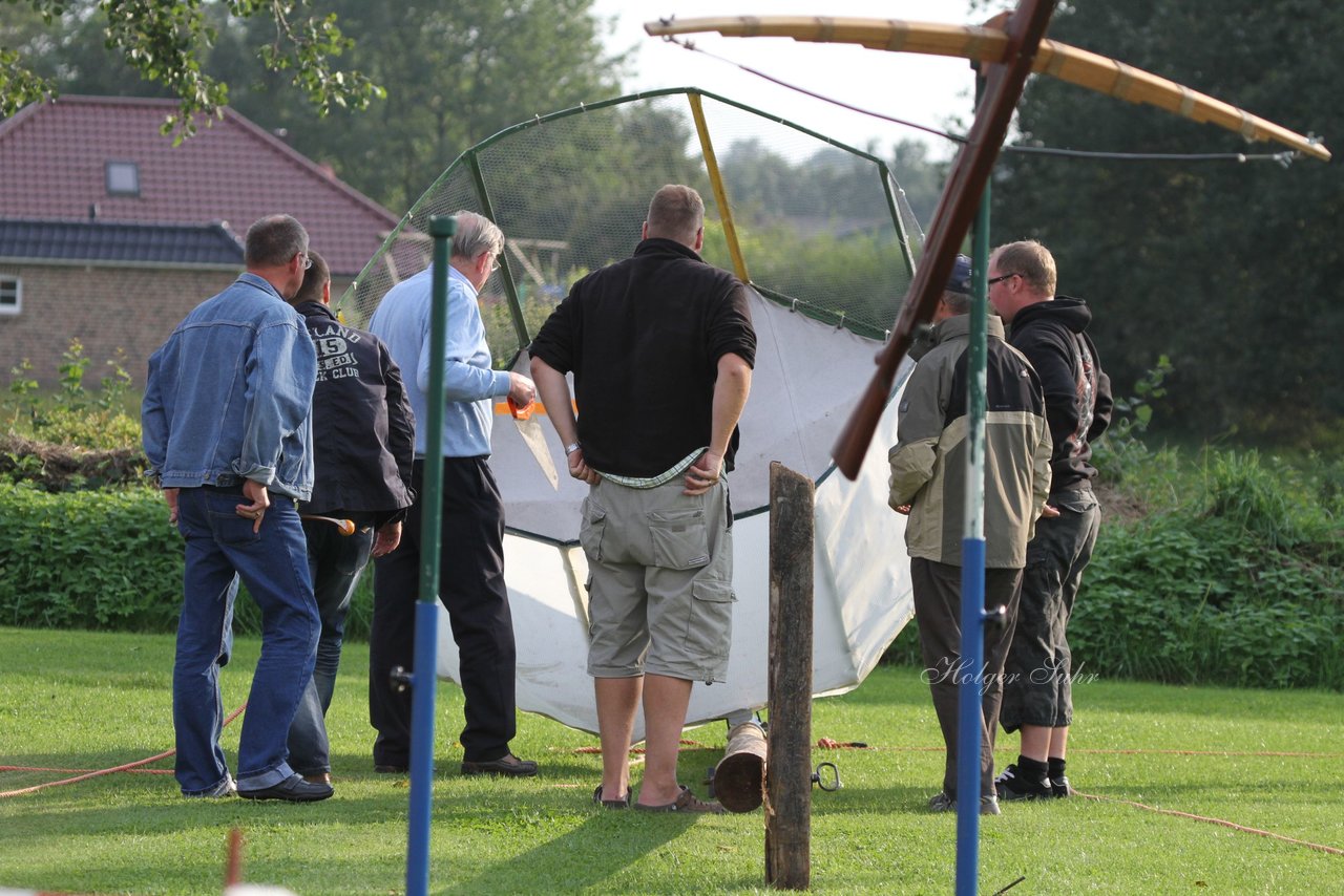 Bild 312 - Vogelschießen 2011